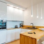 Port -navigator Lägenhet *